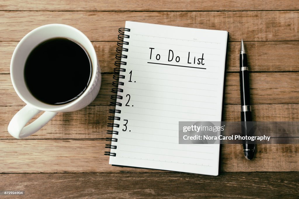 To Do List On Note pad