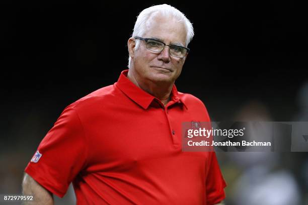 Tampa Bay Buccaneers defensive coordinator Mike Smith reacts before a game against the New Orleans Saints at the Mercedes-Benz Superdome on November...