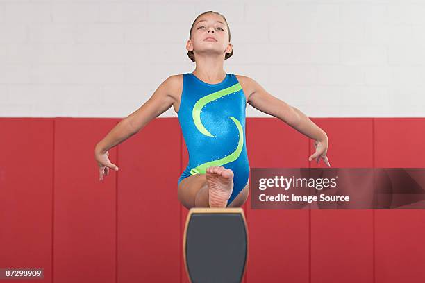 11 273 photos et images de Girl Gymnastics - Getty Images