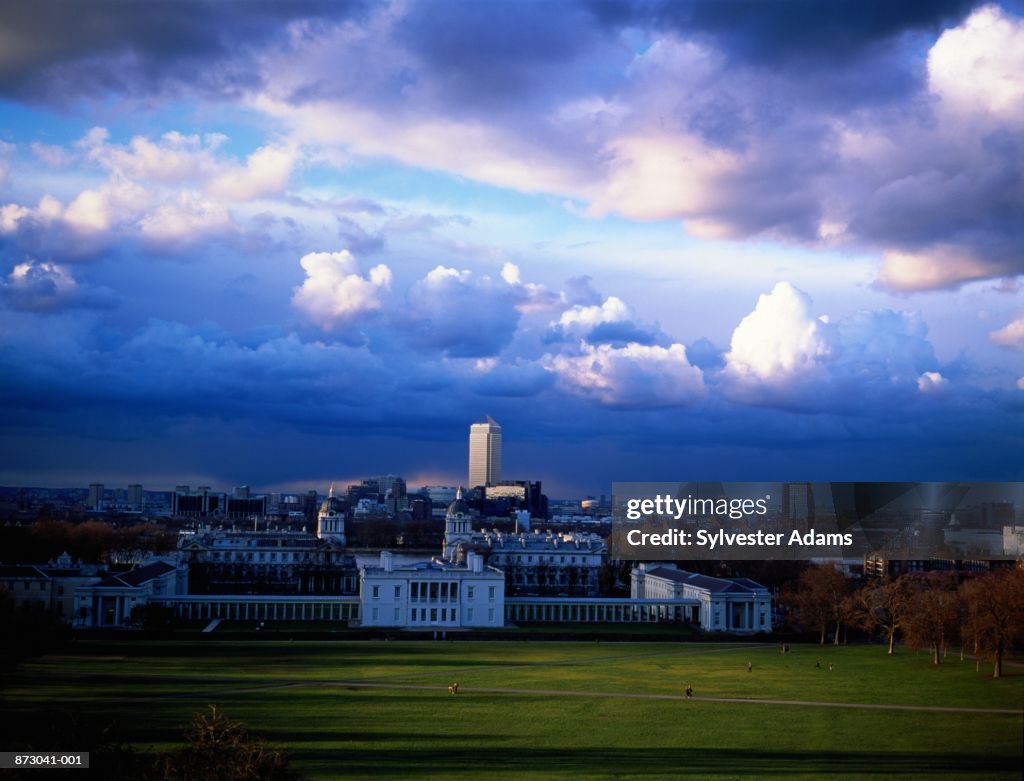 England, London, Greenwich, Queen's House and Canary Wharf