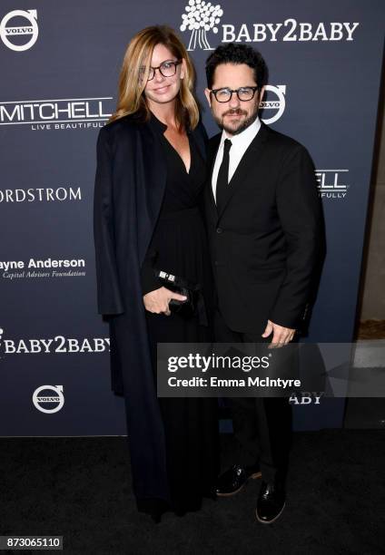 Katie McGrath and J.J. Abrams attend The 2017 Baby2Baby Gala presented by Paul Mitchell on November 11, 2017 in Los Angeles, California.