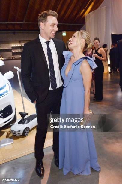 Dax Shepard and Kristen Bell attend The 2017 Baby2Baby Gala presented by Paul Mitchell on November 11, 2017 in Los Angeles, California.