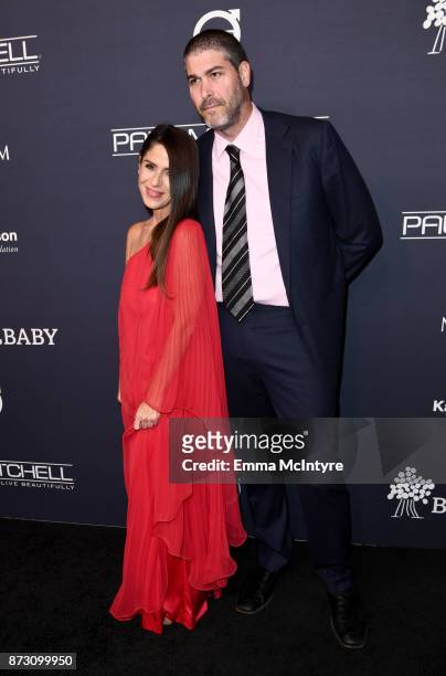Soleil Moon Frye and Jason Goldberg attend The 2017 Baby2Baby Gala presented by Paul Mitchell on November 11, 2017 in Los Angeles, California.