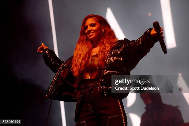 Singer Alina Baraz performs onstage during the Tropicalia Music and Taco Festival at Queen Mary Events Park on November 11, 2017 in Long Beach,...