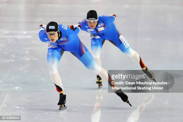 Roxanne Dufter and Claudia Pechstein both of Germany compete in the 3000m Womens race on day three during the ISU World Cup Speed Skating held at...