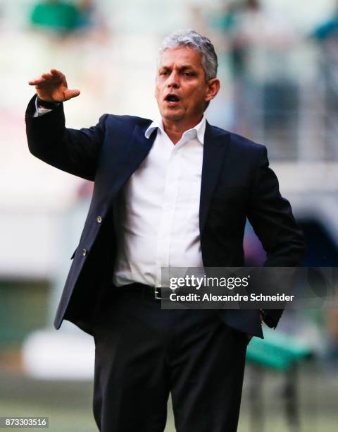 Reinaldo Rueda, headcoach of Flamengo in action during the match between Palmeiras and Flamengo for the Brasileirao Series A 2017 at Allianz Parque...