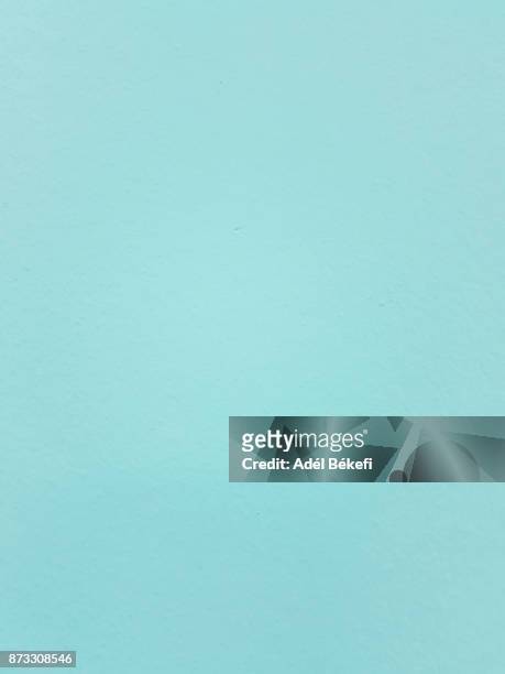 turquoise background - blu chiaro foto e immagini stock
