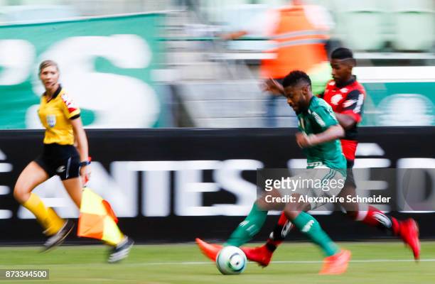 Michel Bastos of Palmeiras and Rodinei of Flamengo in action during the match between Palmeiras and Flamengo for the Brasileirao Series A 2017 at...