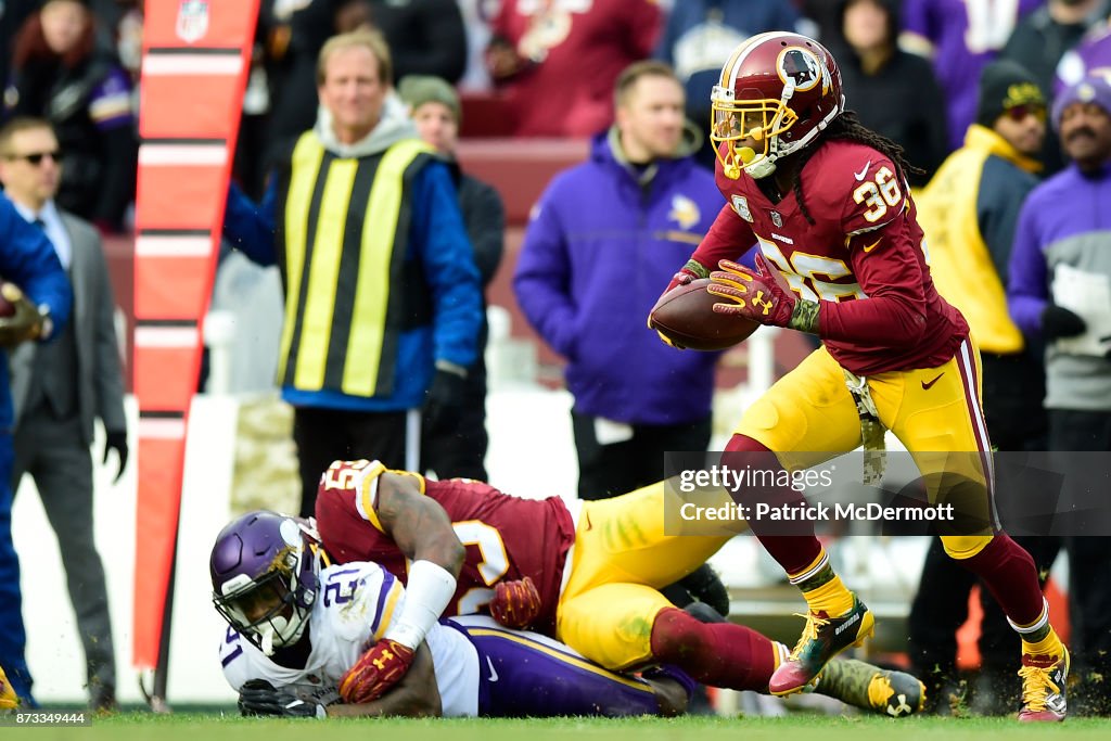 Minnesota Vikings v Washington Redskins