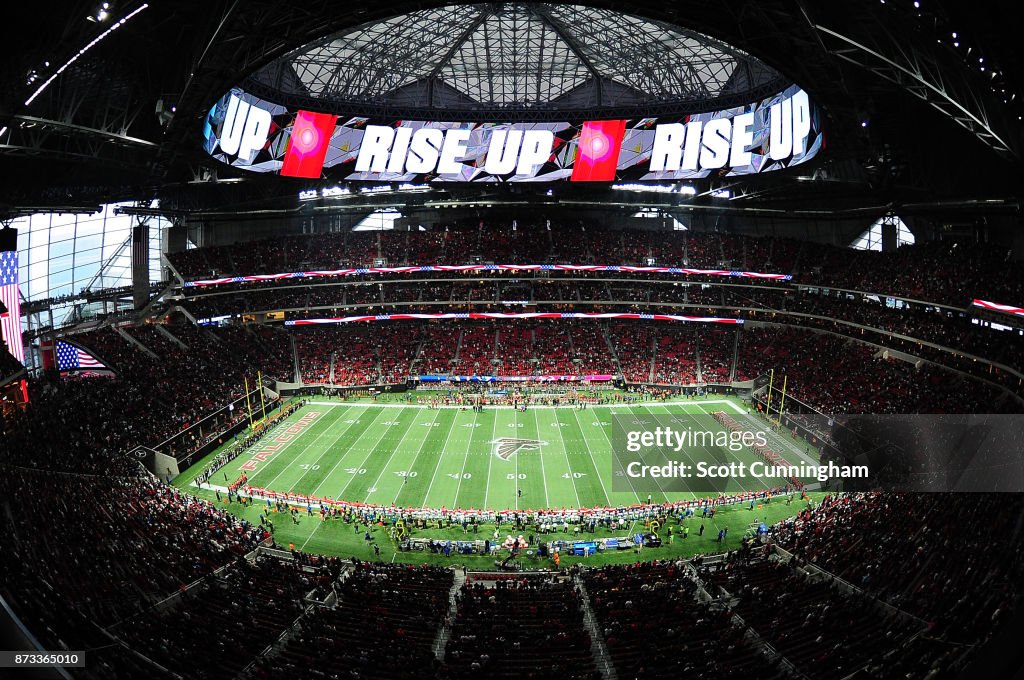 Dallas Cowboys v Atlanta Falcons