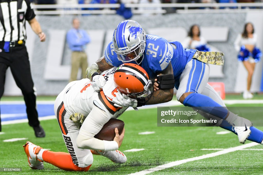 NFL: NOV 12 Browns at Lions