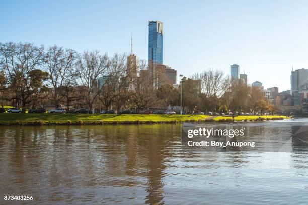 scenery view of eureka tower the tallest building in melbourne city, australia. - yarra river stockfoto's en -beelden