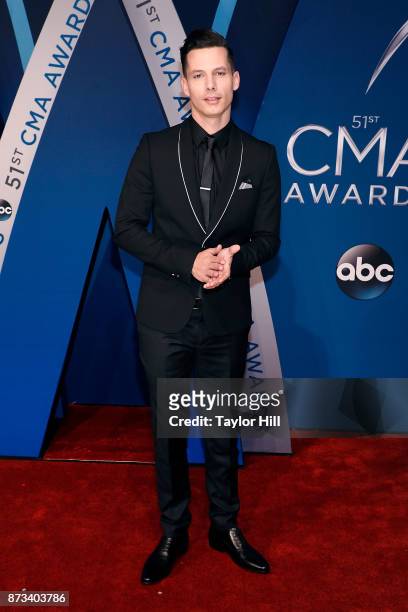 Devin Dawson attends the 51st annual CMA Awards at the Bridgestone Arena on November 8, 2017 in Nashville, Tennessee.