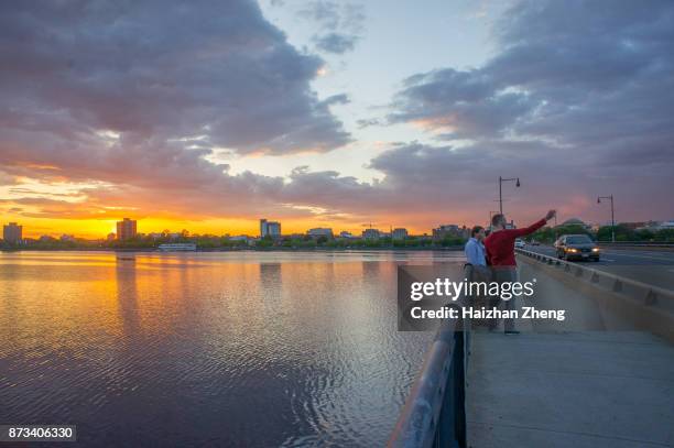 boston. - damen leichtathletikdisziplin stock-fotos und bilder