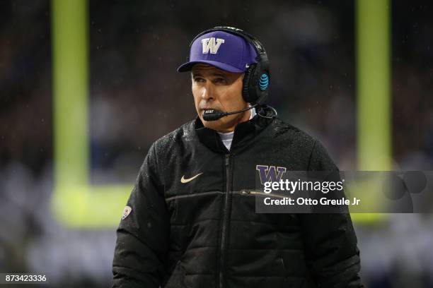 Head coach Chris Petersen of the Washington Huskies looks on against the Oregon Ducks at Husky Stadium on November 4, 2017 in Seattle, Washington.