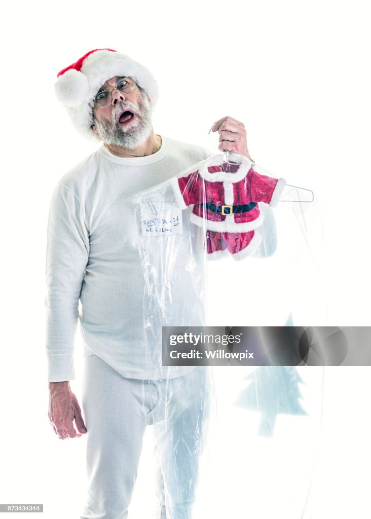 Dado una sacudida eléctrica Santa Claus Crisis - encogido seco limpio traje de Santa