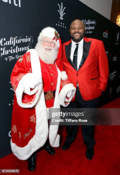 Santa Claus and Ruben Studdard at A California Christmas at the Grove Presented by Citi on November 12, 2017 in Los Angeles, California.