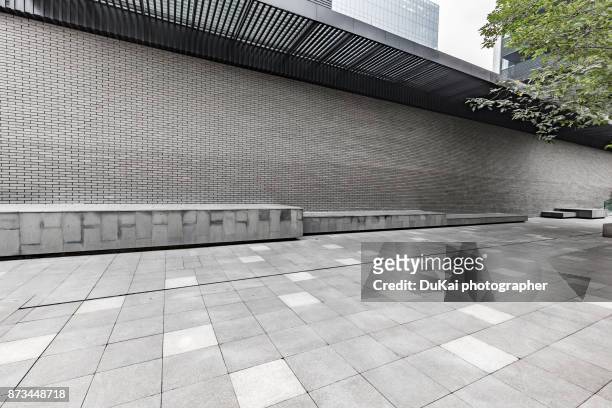 empty square in beijing - fußgängerzone stock-fotos und bilder