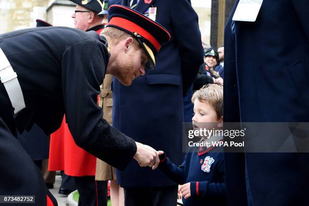 Prince Harry visits the Field of Remembrance at Westminster Abbey on November 9, 2017 in London, England.