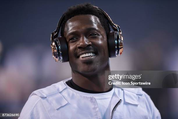 Pittsburgh Steelers wide receiver Antonio Brown warms up before the NFL game between the Pittsburgh Steelers and Indianapolis Colts on November 12 at...