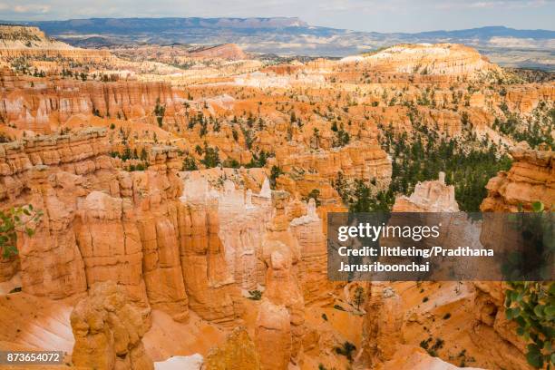 bryce canyon national park, summer - thor's hammer stock pictures, royalty-free photos & images