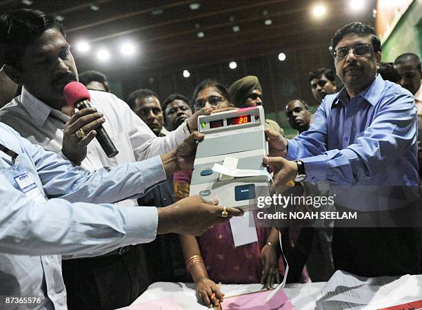 Subba Rao Leader 92 Subba Rao Stock Photos, High-Res Pictures, and Images - Getty Images