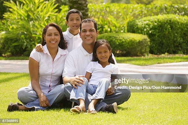 a family portrait - design pics don hammond stock pictures, royalty-free photos & images