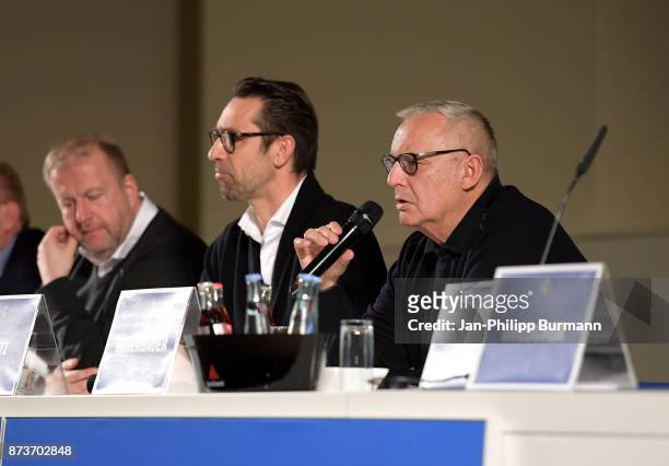 Ingo Schiller, CEO Michael Preetz, president Werner Gegenbauer of Hertha BSC bei Hertha BSC im Dialog on november 13, 2017 in Berlin, Germany.