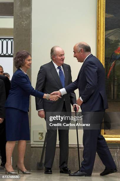 King Juan Carlos and Queen Sofia deliver the Medal of Honor to the Royal Theater at the San Fernando Museum on November 13, 2017 in Madrid, Spain.