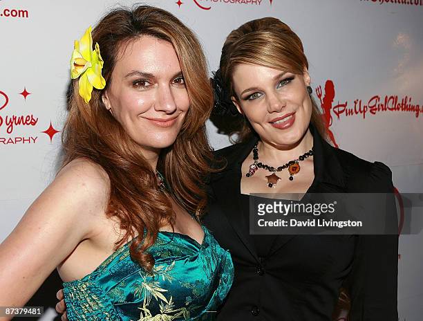Photographer Laura Byrnes and author Lily Burana attend the "Operation Bombshell" benefit event at Trader Vic's on May 15, 2009 in Los Angeles,...