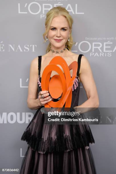 Nicole Kidman poses with an award at Glamour's 2017 Women of The Year Awards at Kings Theatre on November 13, 2017 in Brooklyn, New York.