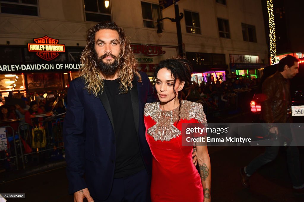 Premiere Of Warner Bros. Pictures' "Justice League" - Red Carpet