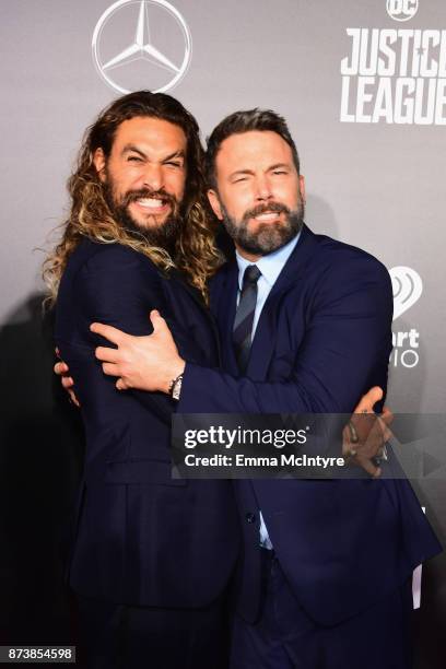 Actors Jason Momoa and Ben Affleck attend the premiere of Warner Bros. Pictures' "Justice League" at Dolby Theatre on November 13, 2017 in Hollywood,...