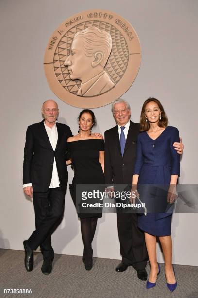 Getty Medal Award Recipient Anselm Kiefer, Manuela Luca-Dazio, 2017 Getty Medal Award Recipient Mario Vargas Llosa and Isabel Preysler pose for a...