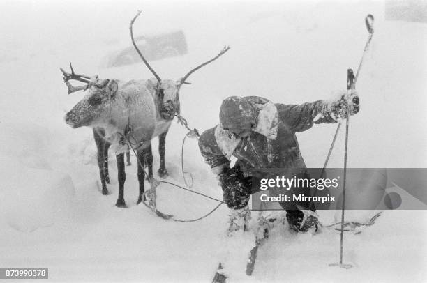 Skiers in the Cairngorms, a mountain range in the eastern Highlands of Scotland, 3rd January 1962.