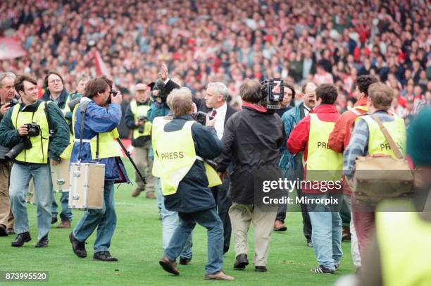 Sunderland 3-0 Everton, Premier league match at Roker Park, the last match played at Roker Park, Saturday 3rd May 1997, our picture shows, end of...