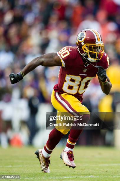 Wide receiver Jamison Crowder of the Washington Redskins in action in the fourth quarter against the Minnesota Vikings at FedExField on November 12,...