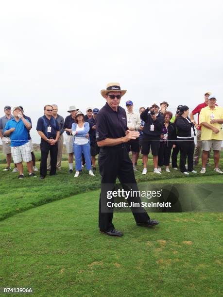 David Leadbetter gives a golf lesson at the Trump National Golf Club in Rancho Palos Verdes, California on October 10, 2014.