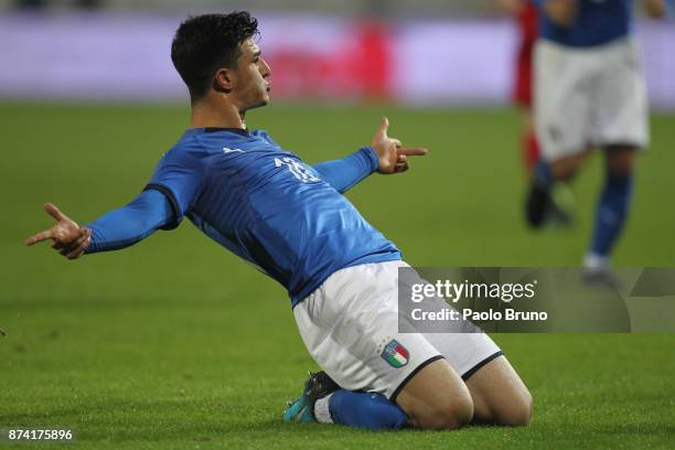 Riccardo Orsolini of Italy celebrates after scoring the team's third goal during the international friendly match between Italy U21 and Russia U21 on...