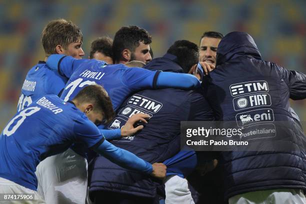 Riccardo Orsolini with his teammates of Italy celebrates after scoring the team's third goal during the international friendly match between Italy...