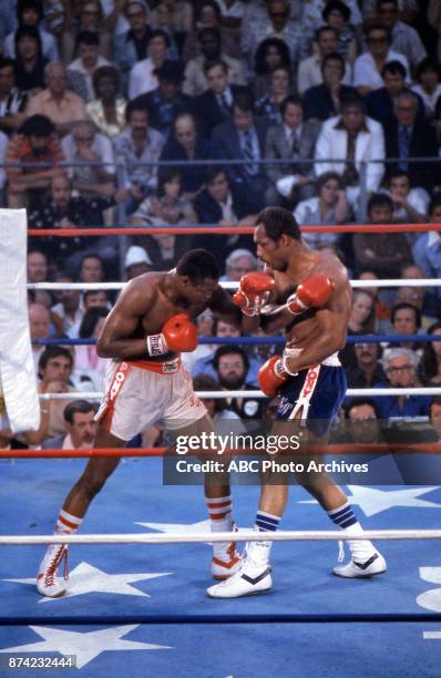 Larry Holmes, Ken Norton boxing at Caesars Palace, June 9, 1978.