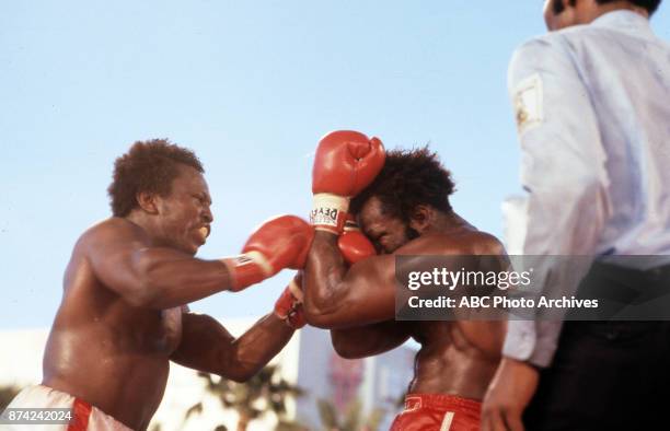Michael Dokes L Photos and Premium High Res Pictures Getty Images