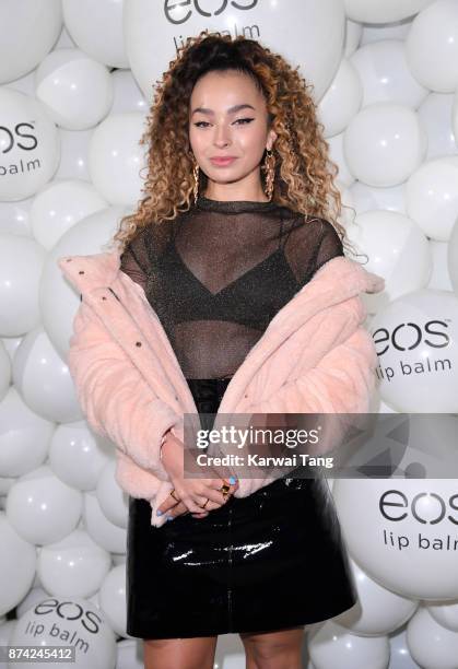 Ella Eyre attends the 'EOS Lip Balm Winter Lips' party at Jimmy's Lodge Pop up on November 14, 2017 in London, England.