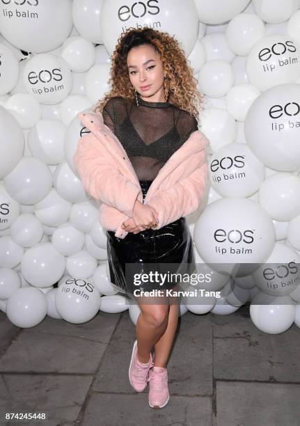 Ella Eyre attends the 'EOS Lip Balm Winter Lips' party at Jimmy's Lodge Pop up on November 14, 2017 in London, England.