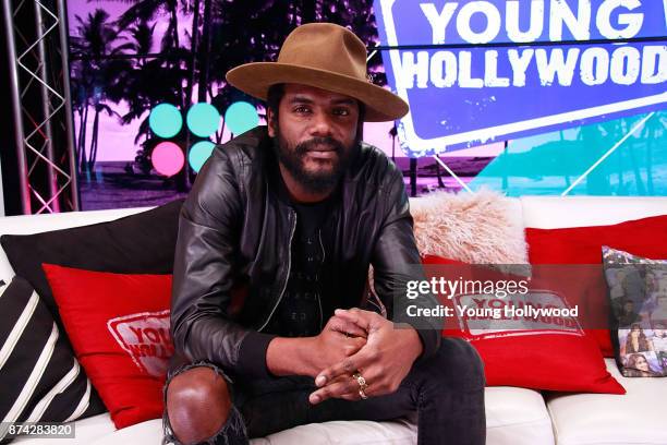 Gary Clark Jr. Visits the Young Hollywood Studio on November 14, 2017 in Los Angeles, California.