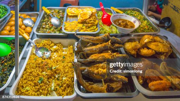 gudeg the popular food from yogyakarta, indonesia - gudeg stock pictures, royalty-free photos & images