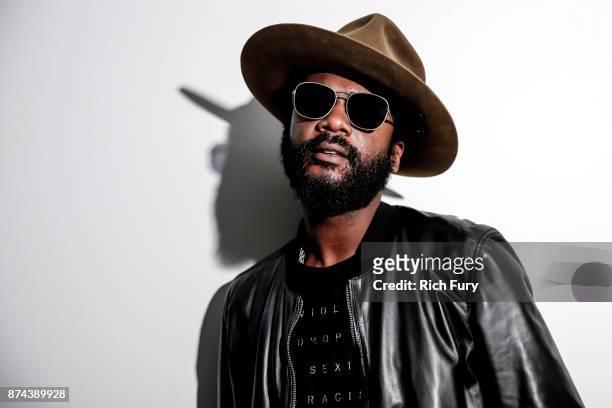 Gary Clark Jr. Poses for a portrait on November 14, 2017 in Los Angeles, California.