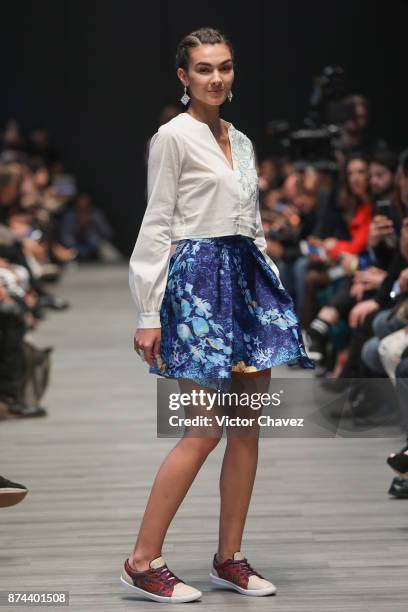 Model walks the runway during the Pineda Covalin show at Mercedes Benz Fashion Week Mexico Spring/Summer 2018 at Altto San Angel on November 14, 2017...