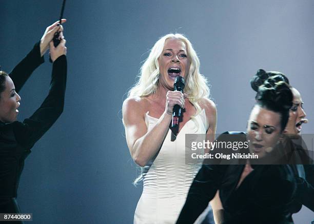 Malena Ernman of Sweden, performs during the final of the Eurovision Song Contest on May 16, 2009 in Moscow, Russia. The Final of the 2009 Eurovision...