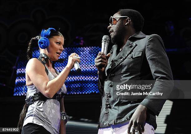 Fergie and will.i.am of Black Eyed Peas perform on stage during Z100's Zootopia 2009 presented by IZOD FRAGRANCE at Izod Center on May 16, 2009 in...